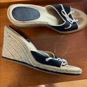 White house black market wedges